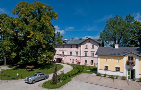 Гостиница Schlosshotel Zamek Zdikov, Ждиков